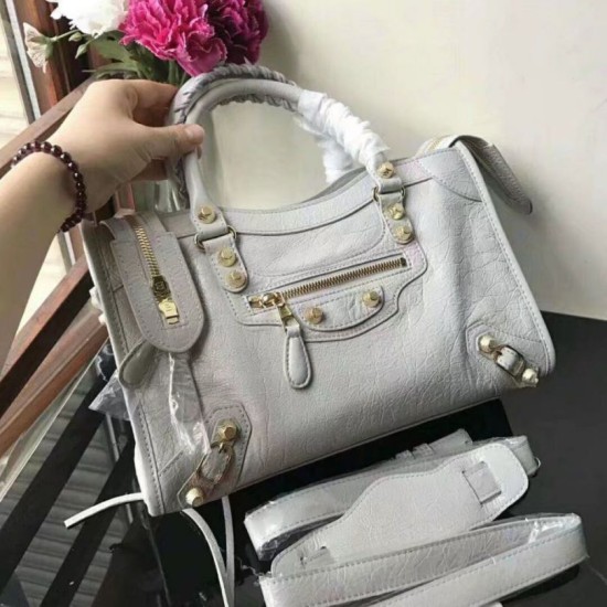 Replica Balenciaga Classic Metallic Edge City Borsa agnello con fessure per sabbiatura Beige Replica Balenciaga Classic Metallic Edge City Borsa agnello con fessure per sabbiatura Beige
