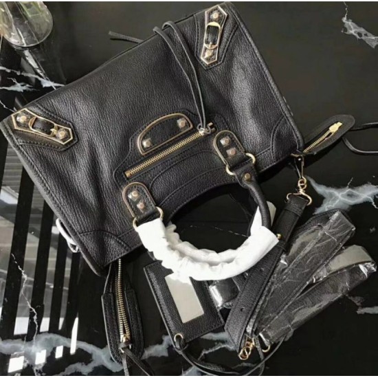 Replica Borsa Balenciaga Classic Metallic Edge City agnello nera Replica Borsa Balenciaga Classic Metallic Edge City agnello nera