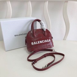 Borsa a tracolla Balenciaga Ville XXS con manico in pelle stampa coccodrillo Claret
