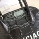 Replica Borsa a tracolla Balenciaga Ville XXS in pelle stampata coccodrillo nera Replica Borsa a tracolla Balenciaga Ville XXS in pelle stampata coccodrillo nera