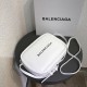 Replica Borsa piccola per fotocamera Balenciaga Everyday liscia vitello beige Replica Borsa piccola per fotocamera Balenciaga Everyday liscia vitello beige