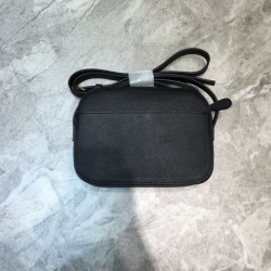 Borsa per fotocamera piccola Balenciaga Everyday Pelle di vitello pieno fiore nera
