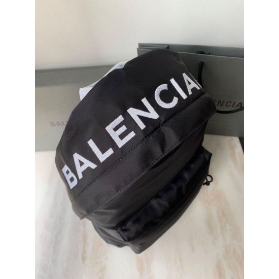 Replica Zaino Ruota Balenciaga Nylon Nero Replica Zaino Ruota Balenciaga Nylon Nero