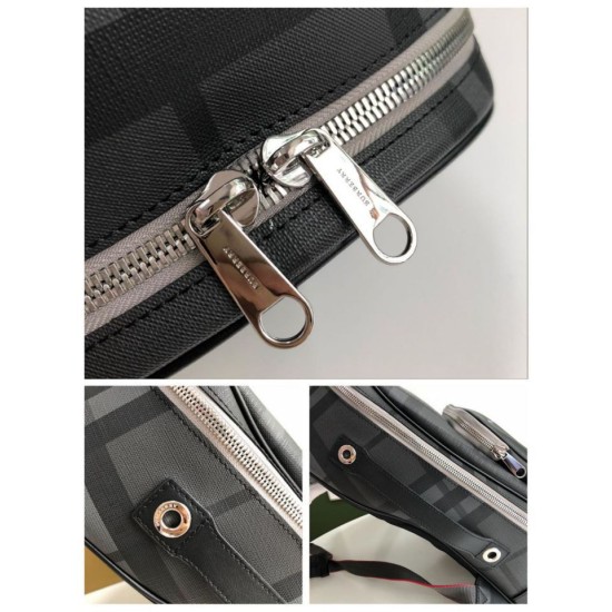 Replica Zaino Burberry London Horse Nero