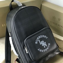 Zaino Burberry motivo London check grafico 