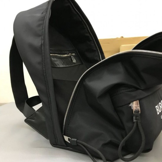 Replica Zaino ECONYL Logo Burberry stampa Replica Zaino ECONYL Logo Burberry stampa