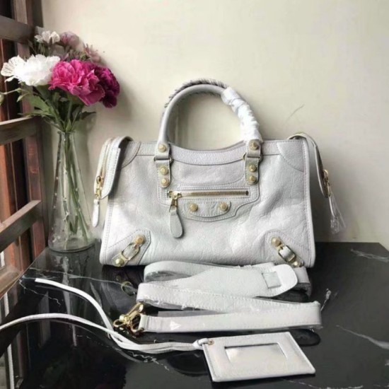 Replica Balenciaga Classic Metallic Edge City Borsa agnello con fessure per sabbiatura Beige Replica Balenciaga Classic Metallic Edge City Borsa agnello con fessure per sabbiatura Beige