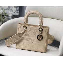 Borsa a spalla ricamata Christian Dior Medium Lady D-Lite albicocca