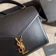 Replica Borsa media Cassandra YSL Saint Laurent nera Replica Borsa media Cassandra YSL Saint Laurent nera
