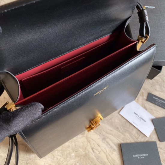 Replica Borsa media Cassandra YSL Saint Laurent nera Replica Borsa media Cassandra YSL Saint Laurent nera