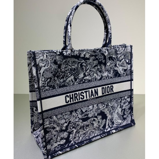 Replica Christian Dior Book Tote blu scuro Replica Christian Dior Book Tote blu scuro