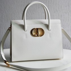 Christian Dior Large St Honore Tote Crema