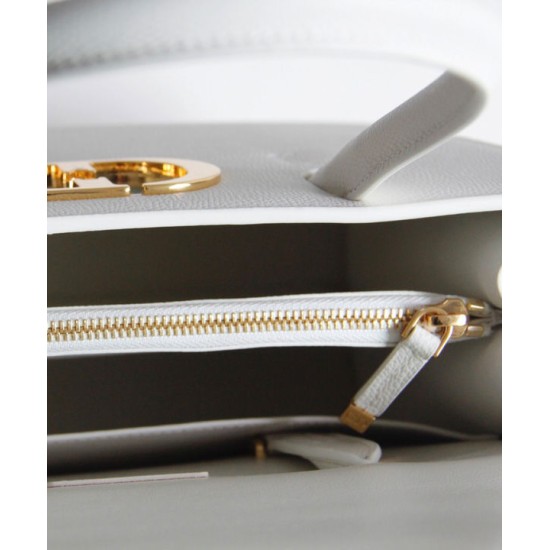 Replica Christian Dior Large St Honore Tote Crema Replica Christian Dior Large St Honore Tote Crema