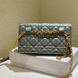 Christian Dior Caro Marsupio Con Borsa A Catena Grigio