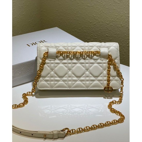 Replica Christian Dior Caro Marsupio Con Borsa A Catena Crema Replica Christian Dior Caro Marsupio Con Borsa A Catena Crema