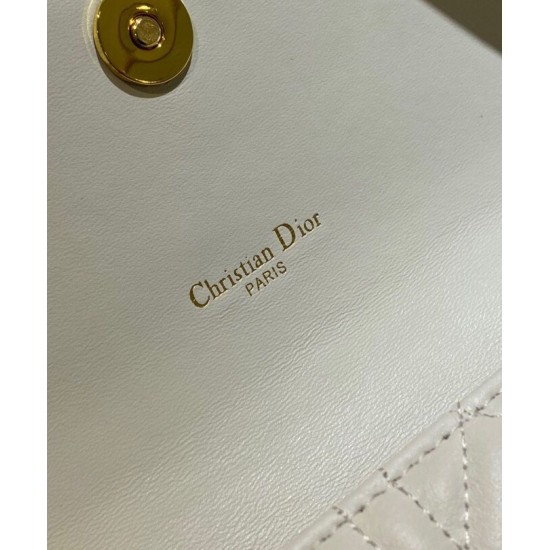 Replica Christian Dior Caro Marsupio Con Borsa A Catena Crema Replica Christian Dior Caro Marsupio Con Borsa A Catena Crema