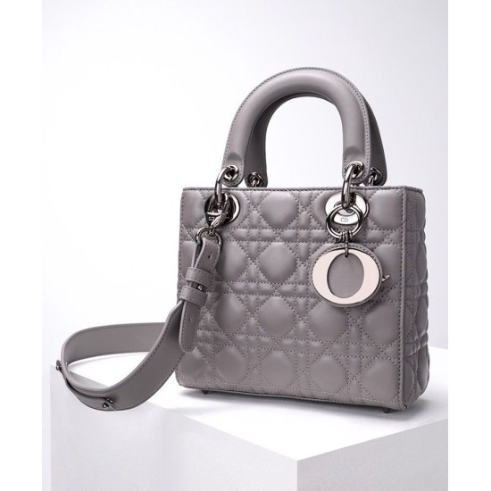 Replica Christian Dior Borsa Lady Dior My Abcdior grigia Replica Christian Dior Borsa Lady Dior My Abcdior grigia
