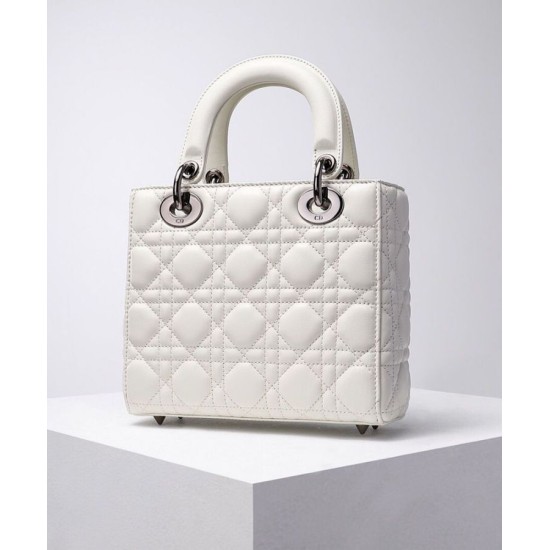 Replica Christian Dior Lady Dior My Abcdior Bag Crema Replica Christian Dior Lady Dior My Abcdior Bag Crema