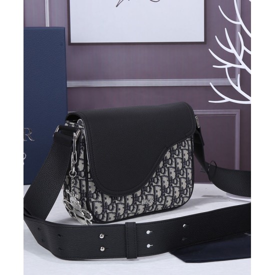 Replica Christian Dior Mini Saddle Messenger Bag Blu Scuro Replica Christian Dior Mini Saddle Messenger Bag Blu Scuro