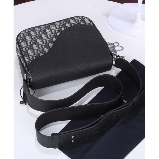 Replica Christian Dior Mini Saddle Messenger Bag Blu Scuro Replica Christian Dior Mini Saddle Messenger Bag Blu Scuro