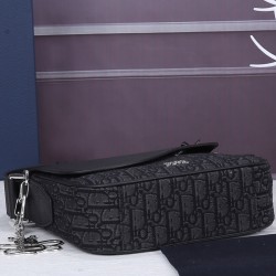 Borsa messenger Christian Dior Mini Saddle nera
