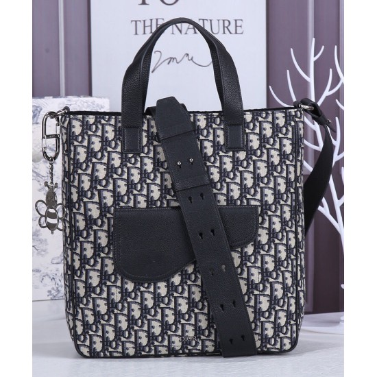 Replica Christian Dior Saddle Tote Bag con tracolla blu scuro Replica Christian Dior Saddle Tote Bag con tracolla blu scuro