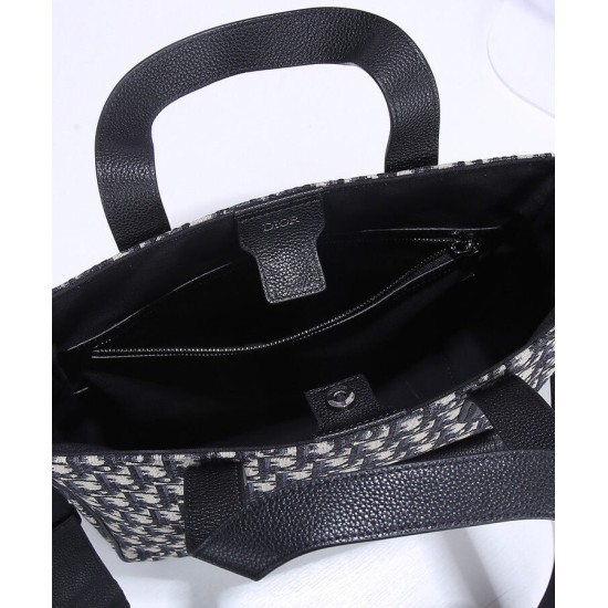 Replica Christian Dior Saddle Tote Bag con tracolla blu scuro Replica Christian Dior Saddle Tote Bag con tracolla blu scuro