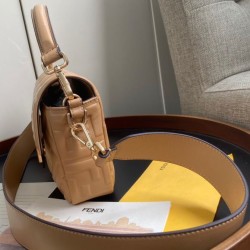 Borsa Baguette in Pelle 8BR600 Albicocca