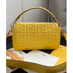 Borsa in pelle baguette 8BR600 Giallo