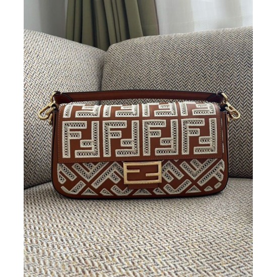 Replica Borsa Baguette In Pelle Con Ricamo FF 8BR600 Caffè Replica Borsa Baguette In Pelle Con Ricamo FF 8BR600 Caffè