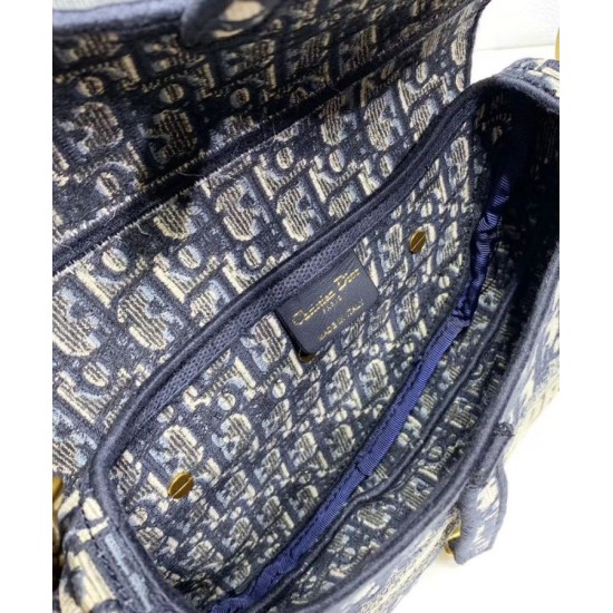 Replica Sella Christian Dior Borsa obliqua originale in tela ricamata Blu scuro Replica Sella Christian Dior Borsa obliqua originale in tela ricamata Blu scuro