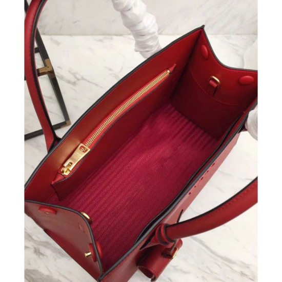 Replica Borsa a tracolla Prada Monochrome saffiano rossa Replica Borsa a tracolla Prada Monochrome saffiano rossa