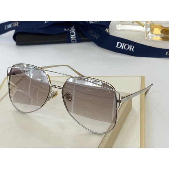 Replica Occhiali da sole quadrati sfumati Dior stellaire Argento
