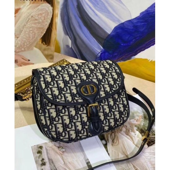 Replica Borsa Christian Dior Medium Dior Bobby Blu scuro Replica Borsa Christian Dior Medium Dior Bobby Blu scuro