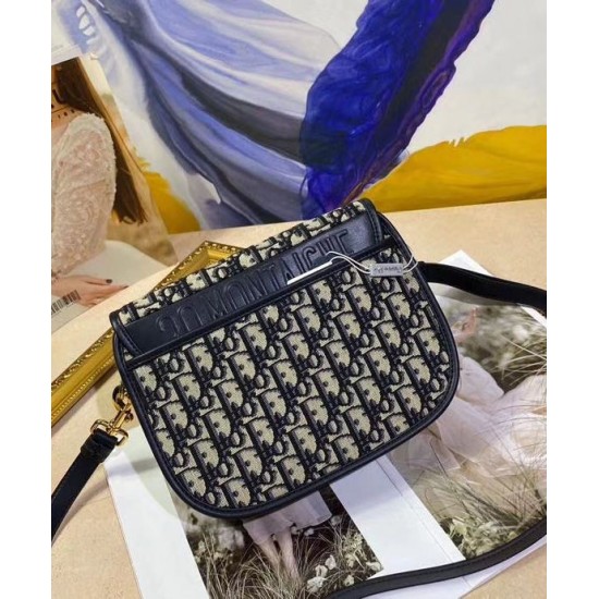 Replica Borsa Christian Dior Medium Dior Bobby Blu scuro Replica Borsa Christian Dior Medium Dior Bobby Blu scuro