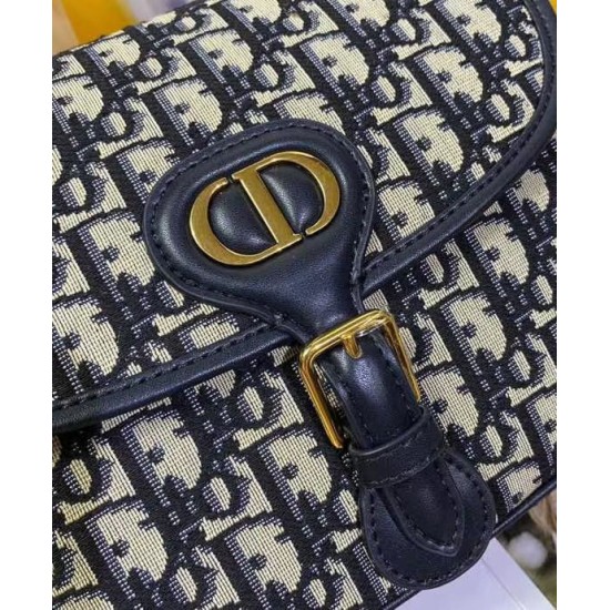 Replica Borsa Christian Dior Medium Dior Bobby Blu scuro Replica Borsa Christian Dior Medium Dior Bobby Blu scuro