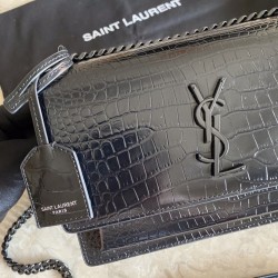 Borsa media YSL Saint Laurent Sunset in hardware nero goffrato coccodrillo