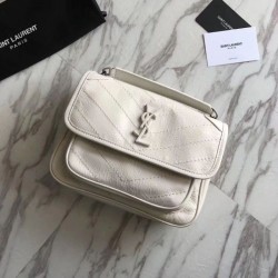Borsa YSL Saint Laurent Niki catena media bianca Borsa YSL Saint Laurent Niki catena media bianca