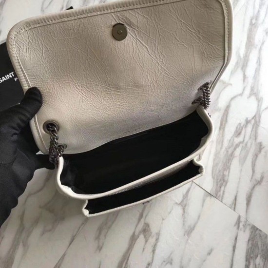 Replica Borsa YSL Saint Laurent Niki catena media bianca Replica Borsa YSL Saint Laurent Niki catena media bianca