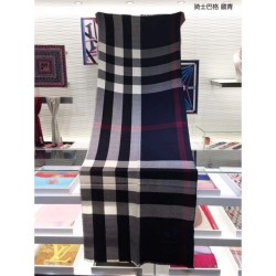 Classic Large Check Sciarpa Navy di Cashmere