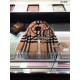 Replica Sciarpa Classic Cashmere con Cammelli Motivi Replica Sciarpa Classic Cashmere con Cammelli Motivi