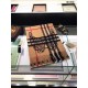 Replica Sciarpa in Cashmere Classic in Camel Check e Lace Replica Sciarpa in Cashmere Classic in Camel Check e Lace