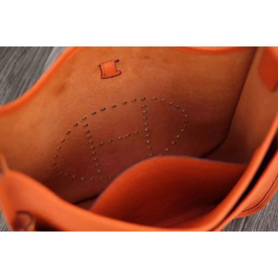 Replica Borsa Hermes Evelyne II TPM e III PM Arancione Replica Borsa Hermes Evelyne II TPM e III PM Arancione