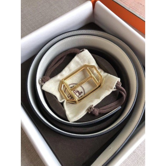 Replica Hermes Pad Cintura reversibile Nera / Bianca Epsom Replica Hermes Pad Cintura reversibile Nera / Bianca Epsom