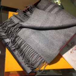 Sciarpa Burberry Classic double face in cashmere 30 x 168 grigio Sciarpa Burberry Classic double face in cashmere 30 x 168 grigio