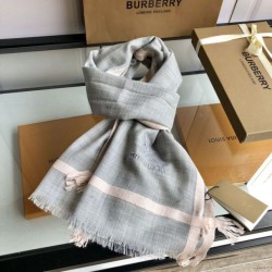 Burberry Cashmere tinta unita Schawl sottile 80 x 200 grigio