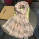 Replica Scialle in cashmere e seta Burberry 130 x 240
