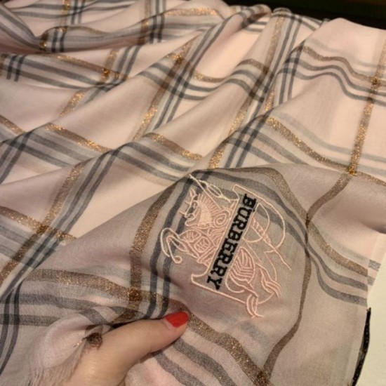 Replica Scialle in cashmere e seta Burberry 130 x 240