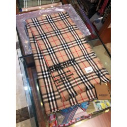 Scialle Burberry in cashmere con motivo Horse check Vintage Check 100 x 200