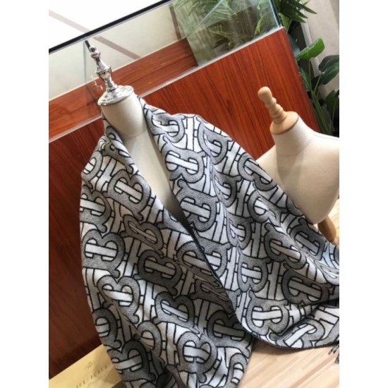 Replica Scialle in cashmere Burberry TB Limit Edition grigio